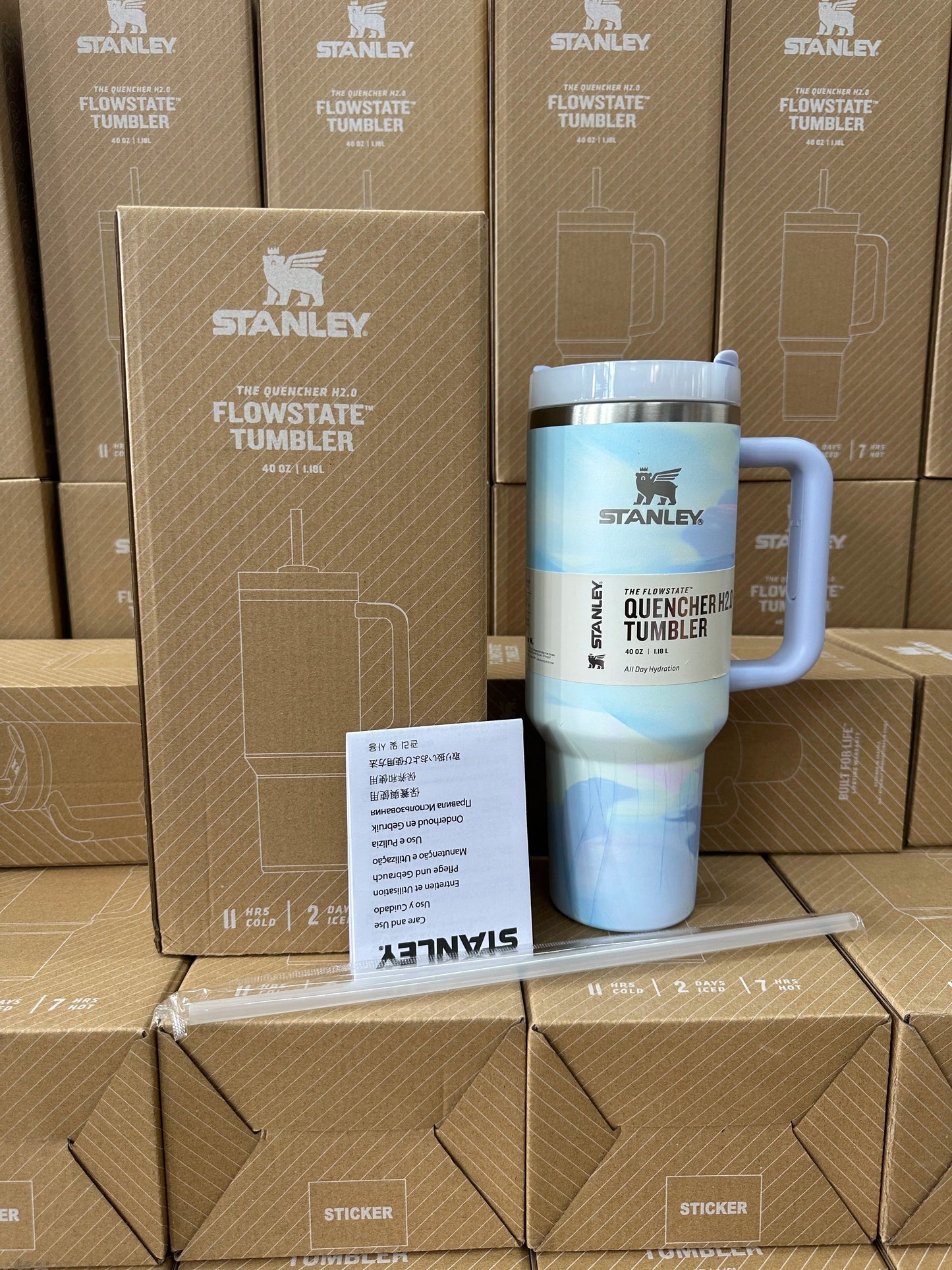 Stanley Quencher H2.0 Tumbler - Tie dye blue